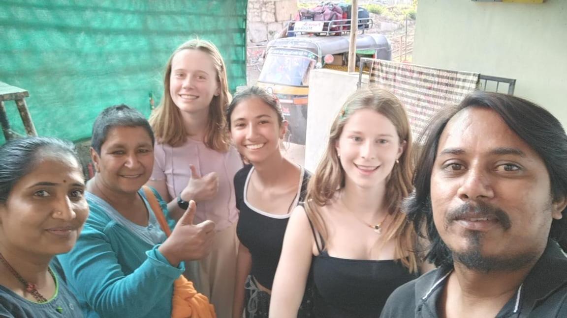 Funky Monkey Home Stay 함피 외부 사진